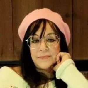 Meet your Posher, Debra